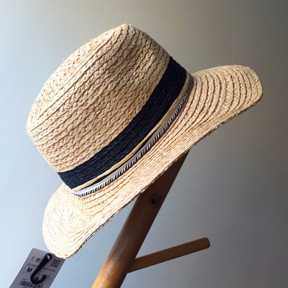 Sun Hat - Picture 2 of 14